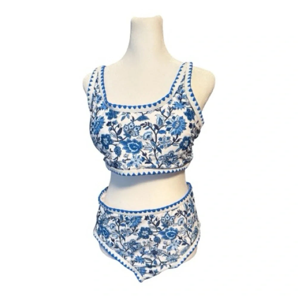 Blue Floral Bikini Set size Large NWOT - Picture 4 of 8